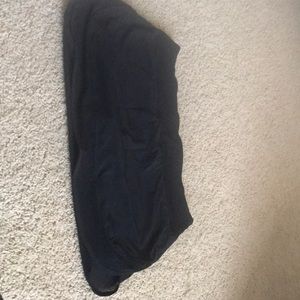 Lululemon black skirt size 10